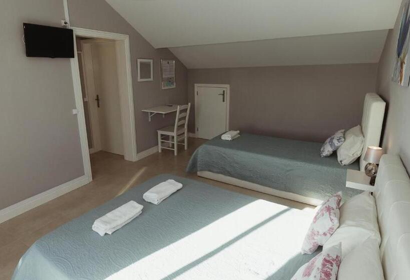 标准三人间, Brivaldo Guest House