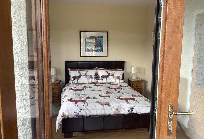 Номер Deluxe с Балконом, Doura Lodge