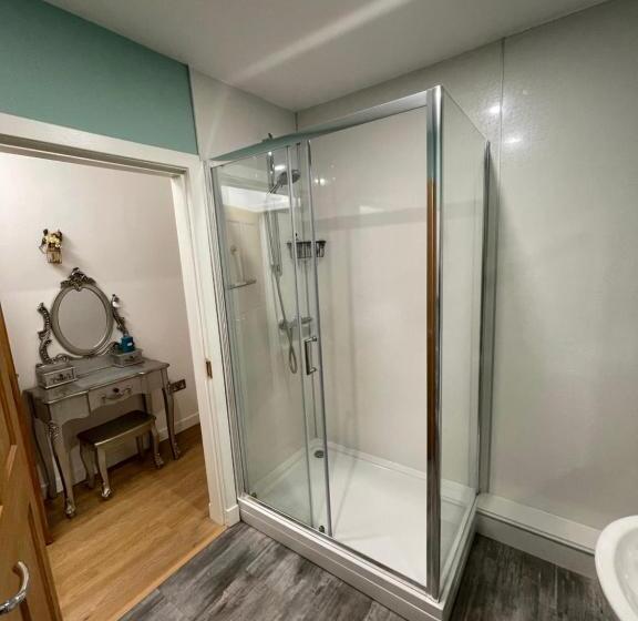 Номер Deluxe с Балконом, Doura Lodge