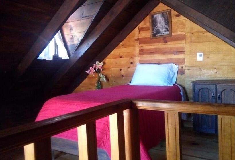 Quarto Triplo Estandar, Hospedaje Herradura