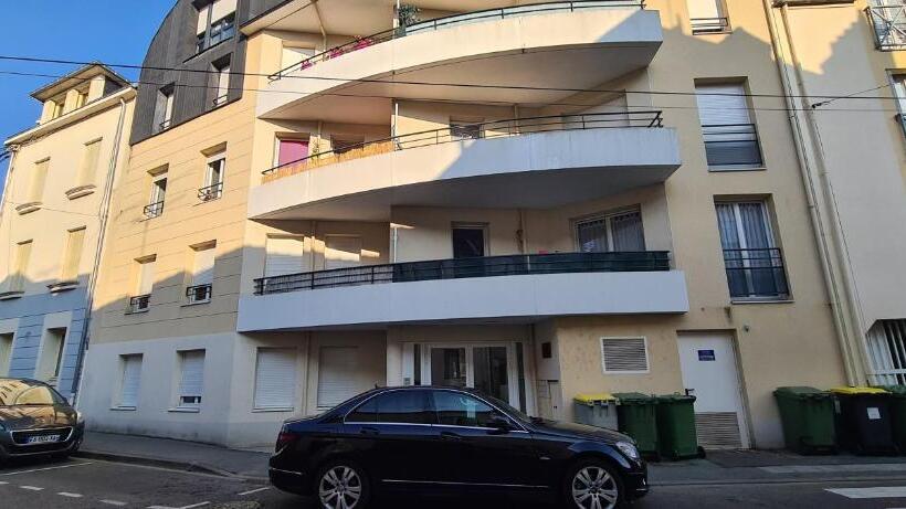Апартаменты 1 Спальня, Appart Hôtel   Chateaubriant