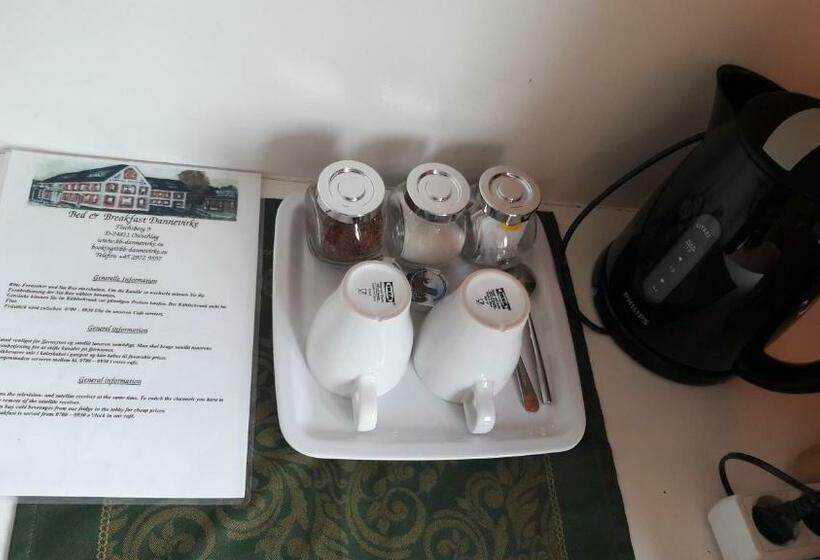 Номер Стандарт, Bed And Breakfast Dannevirke