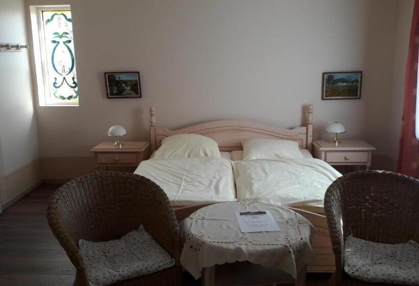 Номер Стандарт, Bed And Breakfast Dannevirke