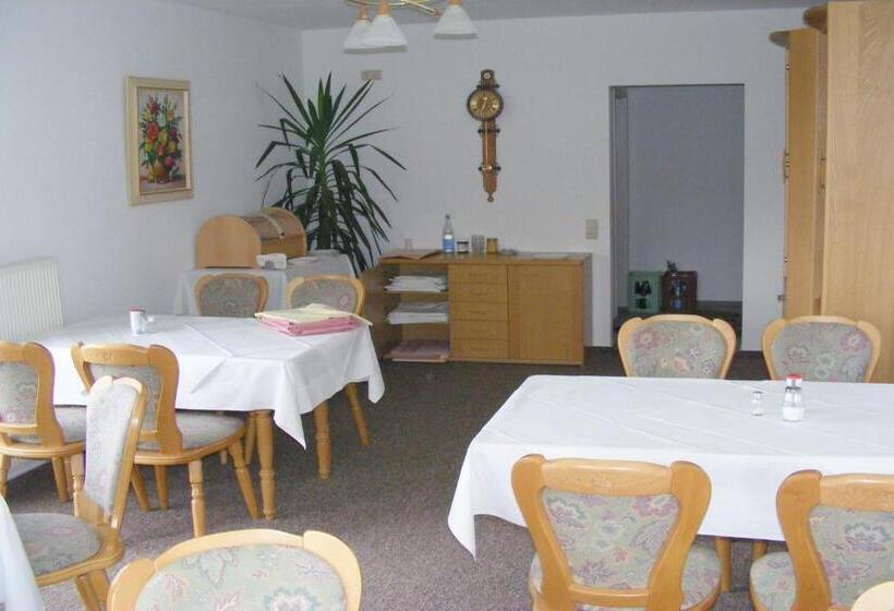 Номер Deluxe Вид на Сад, Pension Garni Haus Bismarckhöhe