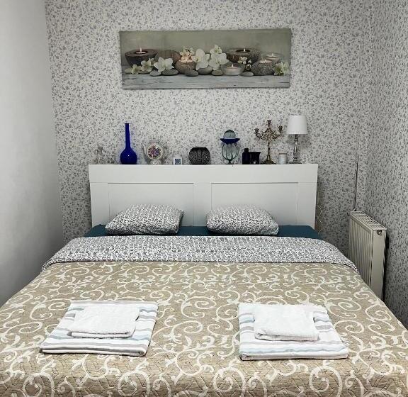 اتاق استاندارد با تراس, B&b Chardas