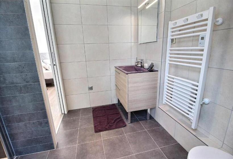 Номер Стандарт Вид на Сад, Logis Saponine Chambres D Hôtes Au Calme En Touraine