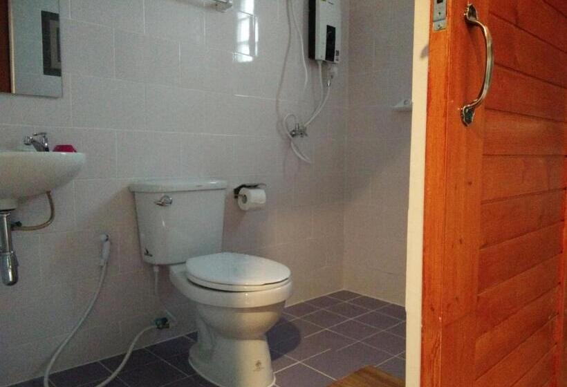 Номер Economy, We Home