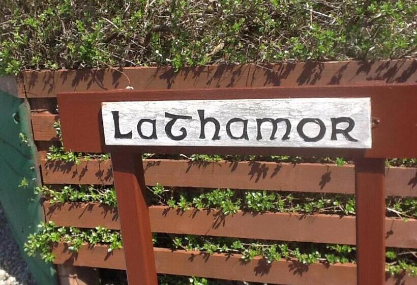 Номер Superior Вид на Сад, Lathamor