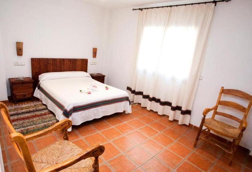 Номер Стандарт Вид на Горы, Hostal Mulhacen