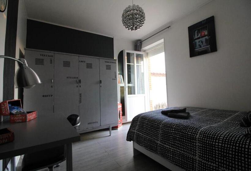 Quarto Estandar com Terraço, Les Thiausères