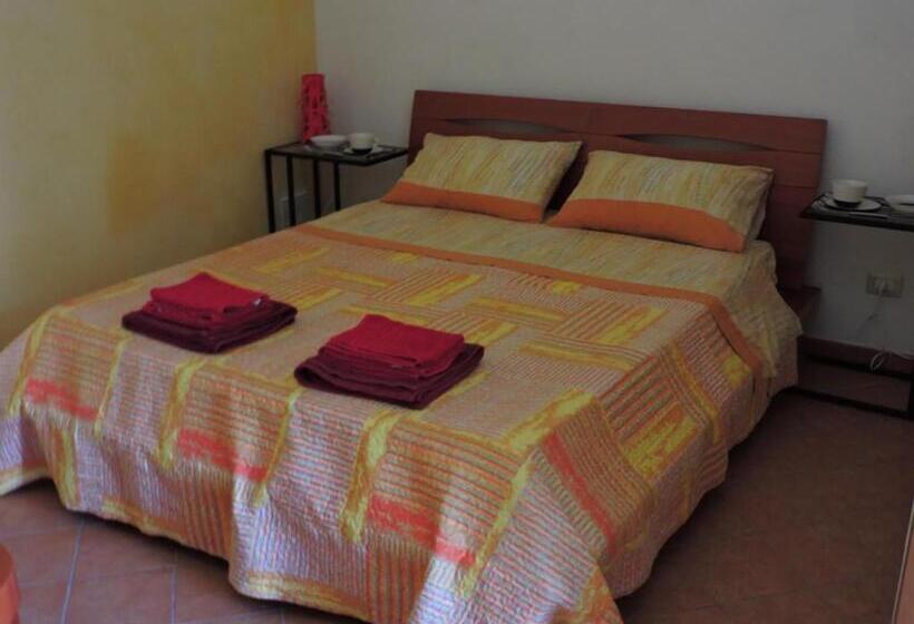 اتاق استاندارد, Etna Hiking B&b