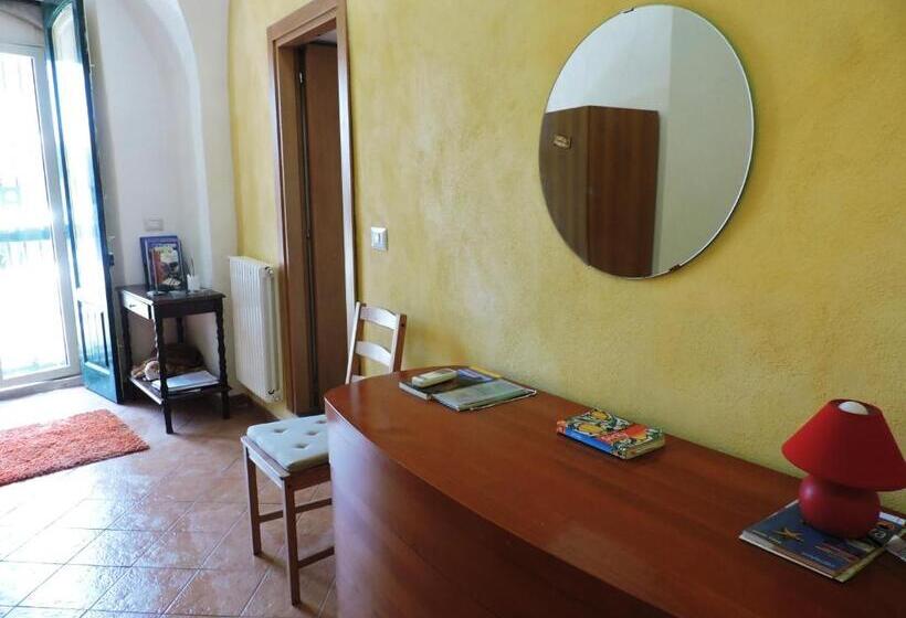 اتاق استاندارد, Etna Hiking B&b