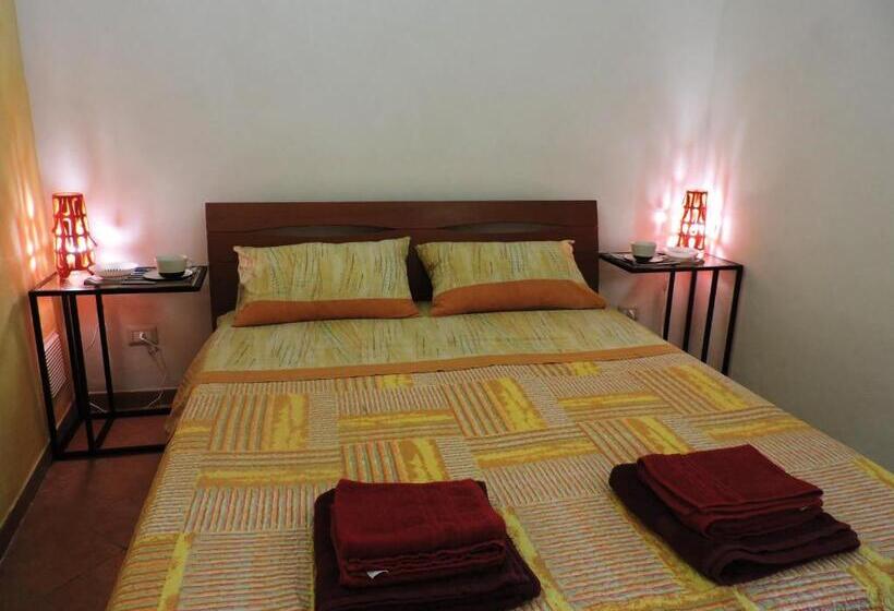 اتاق استاندارد, Etna Hiking B&b