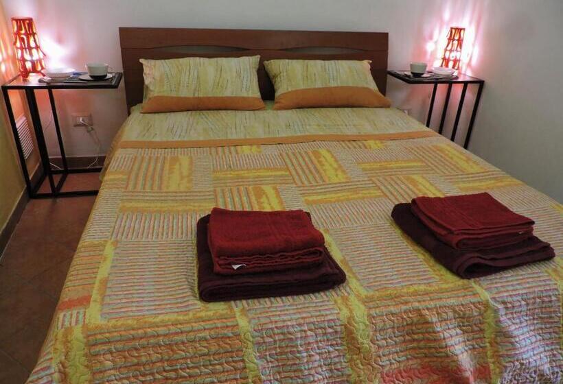 اتاق استاندارد, Etna Hiking B&b