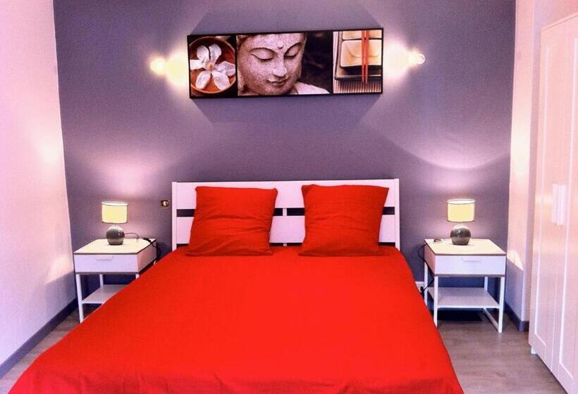Дом 3 Спальни, Le Relais