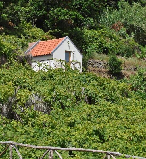 Дом 1 Спальня, A Casa Estrelícia Dourada Garcês