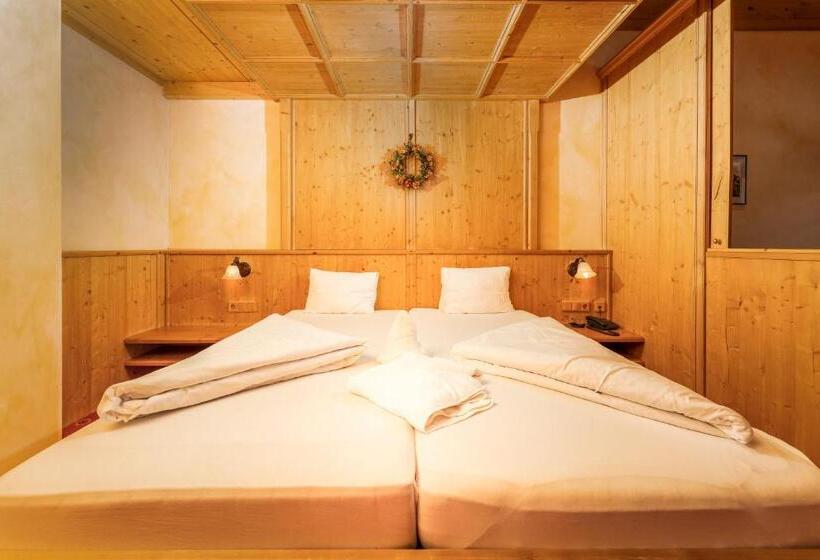 Семейный Номер, Alfaierhof Bergheimat