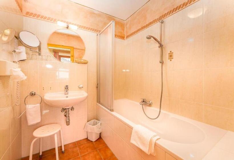Люкс 2 Спальни, Alfaierhof Bergheimat