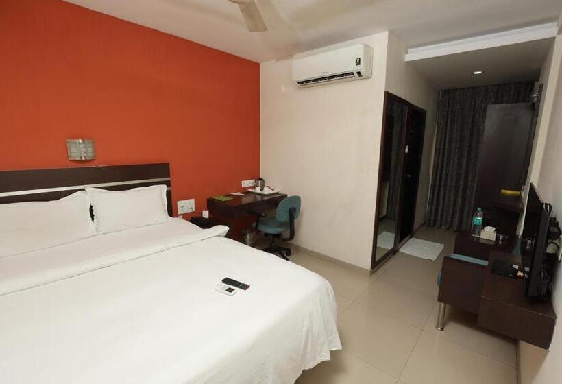 اتاق لوکس, Click Hotel Yuvraj