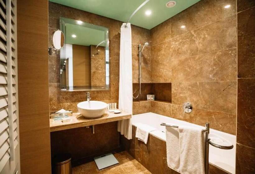 اتاق استاندارد با تخت بزرگ, Pickalbatros Hôtel Du Golf - Adults Friendly 16 Years Plus -  All-Inclusive