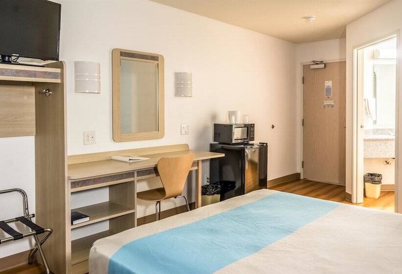 Номер Deluxe, Motel 6 Lincoln City, Or