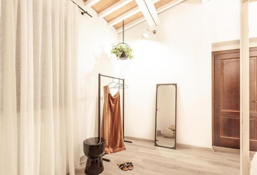 Люкс Deluxe Кровать Кинг, Country Rooms & Suite La Quercia