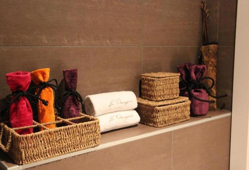 Номер Стандарт Вид на Бассейн, B&b L Orangerie