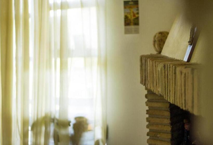 Люкс 2 Спальни, Casa Dell Arciprete B&b