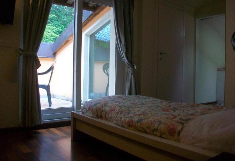 Номер Стандарт, B&b L Albero Maestro