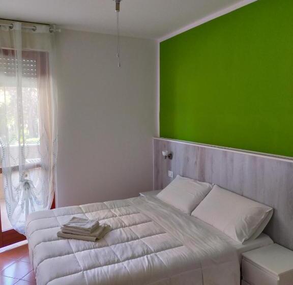 Quarto Estandar, B&b Le Palme
