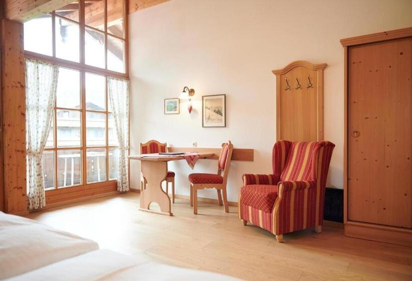 Escritório Estándar, Haus Lofertal