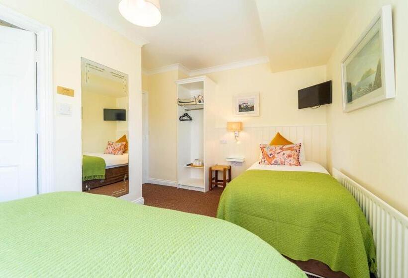 اتاق استاندارد, Ashe S Accommodation