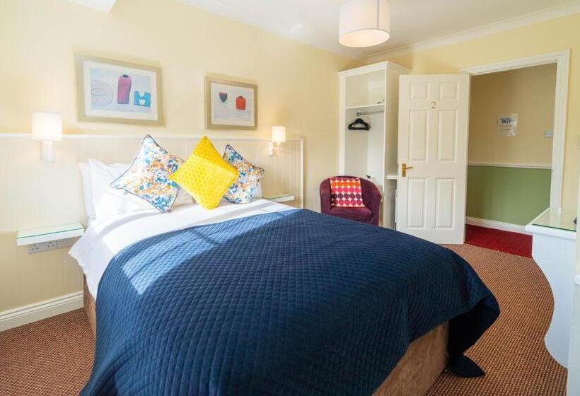 اتاق استاندارد سه نفره, Ashe S Accommodation