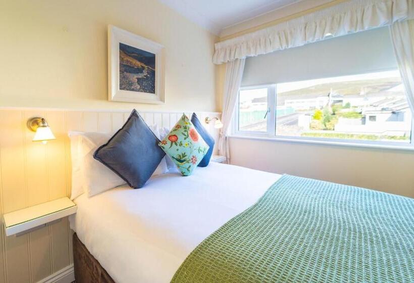 اتاق استاندارد, Ashe S Accommodation