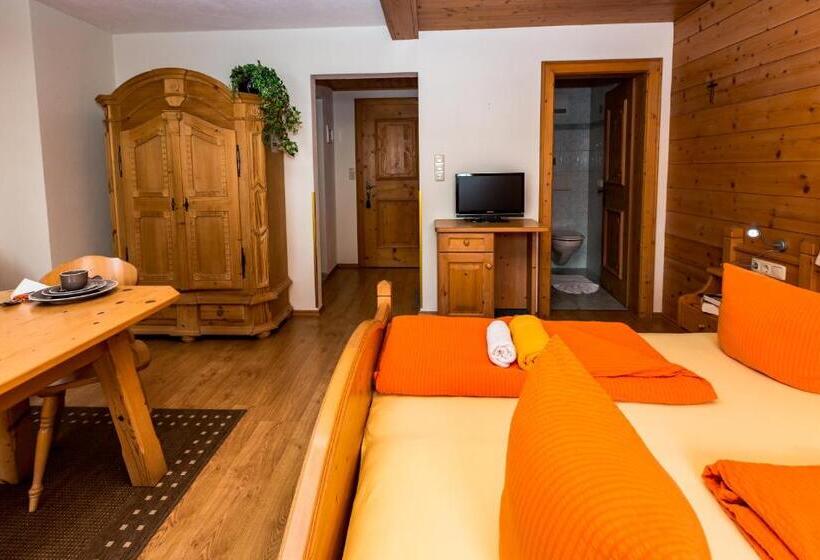 آپارتمان 1 خوابه با بالکن, Haus Alpenblick