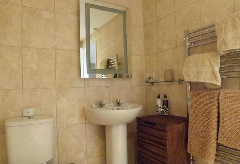 Семейный Номер Superior, The Swallows Guest House