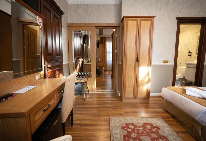 سوئیت خانواده 2 خوابه, Tashkonak Studio Suites
