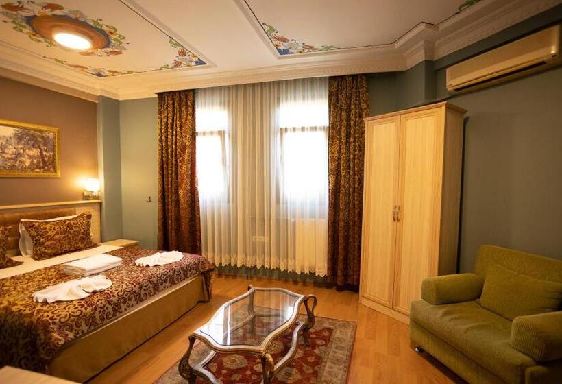 اتاق لوکس, Tashkonak Studio Suites