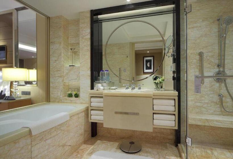 キングサイズベッドのデラックスルーム, Guangzhou Marriott Hotel Tianhe