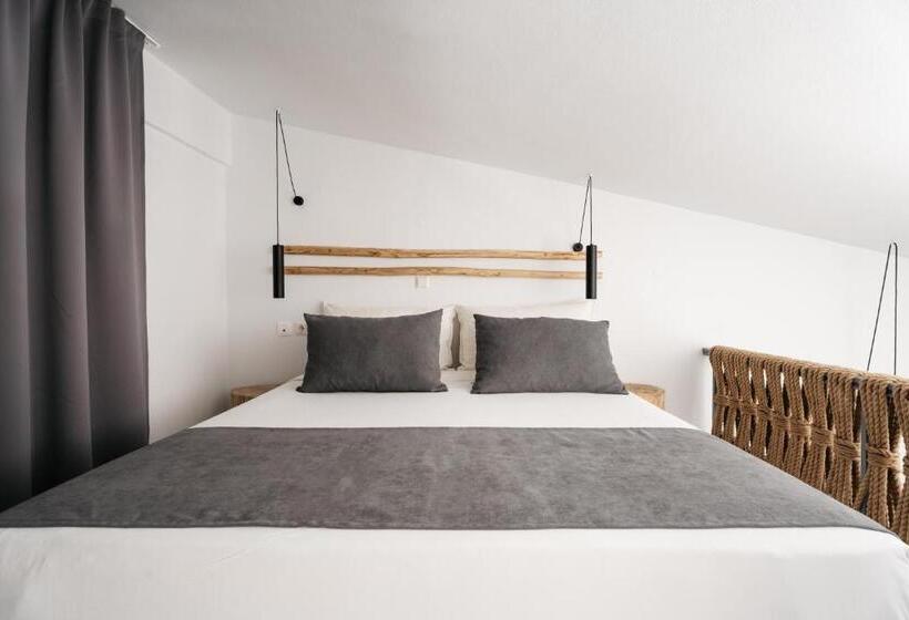 Family flat with sea view, Petradi Beach Lounge