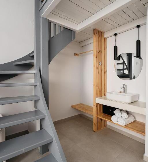 Apartamento Familiar, Petradi Beach Lounge