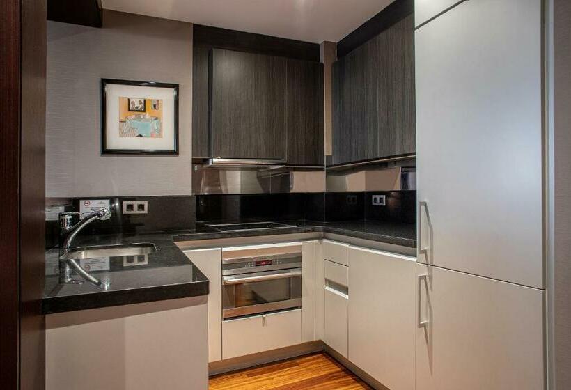 Estudio Superior, Washington Parquesol Suites &