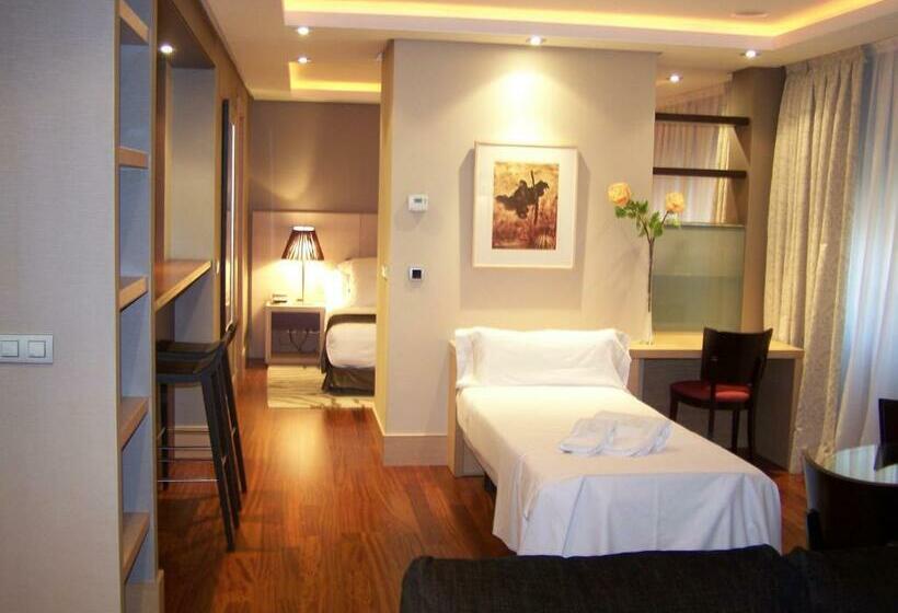 Estudio Superior, Washington Parquesol Suites &