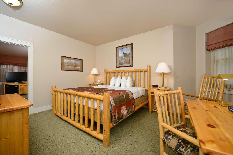 استودیوی سوپریور, Washington Parquesol Suites &