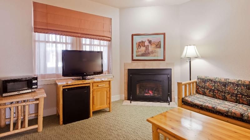 استودیوی سوپریور, Washington Parquesol Suites &