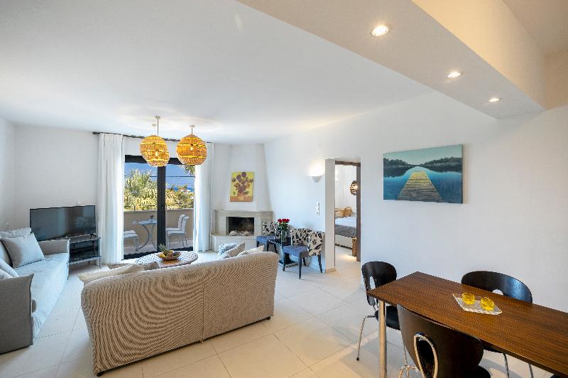 이그제큐티브 스위트, La Stella Suites