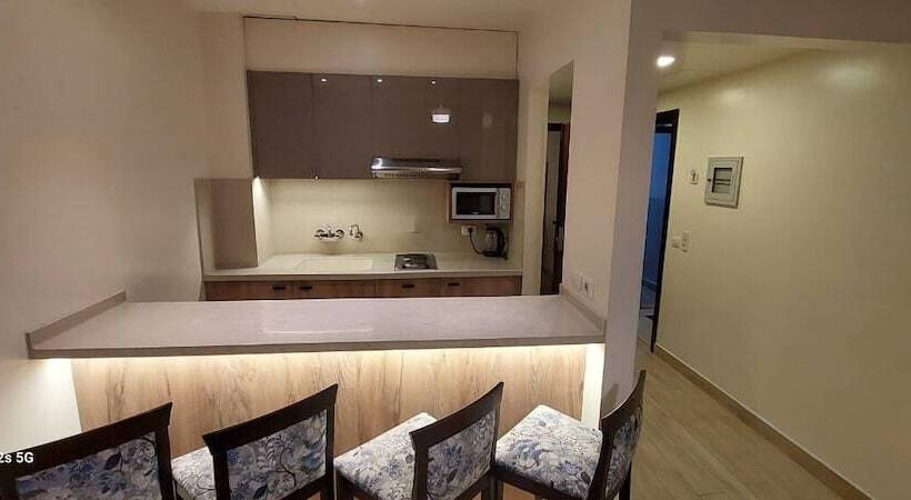 سوییت اجرایی, Ny Suites