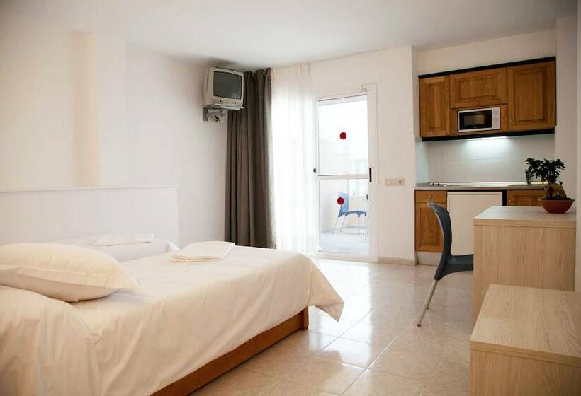Студио Стандарт Вид на Бассейн, Apartamentos Vibra Panoramic