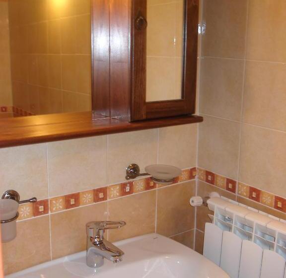 اتاق عادی یک تخته, B&b 1646 Pozzilli
