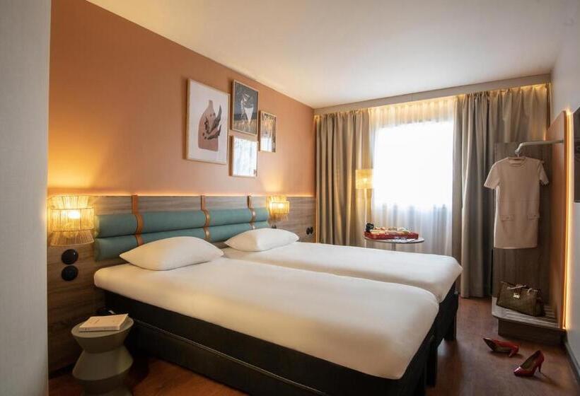 Номер Стандарт, Ibis Golfe De Sainttropez